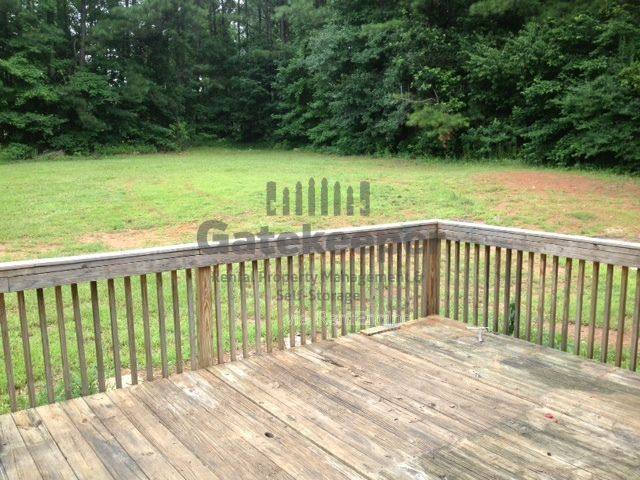 House for rent at 125 Elberta Dr, Newnan, GA 30265