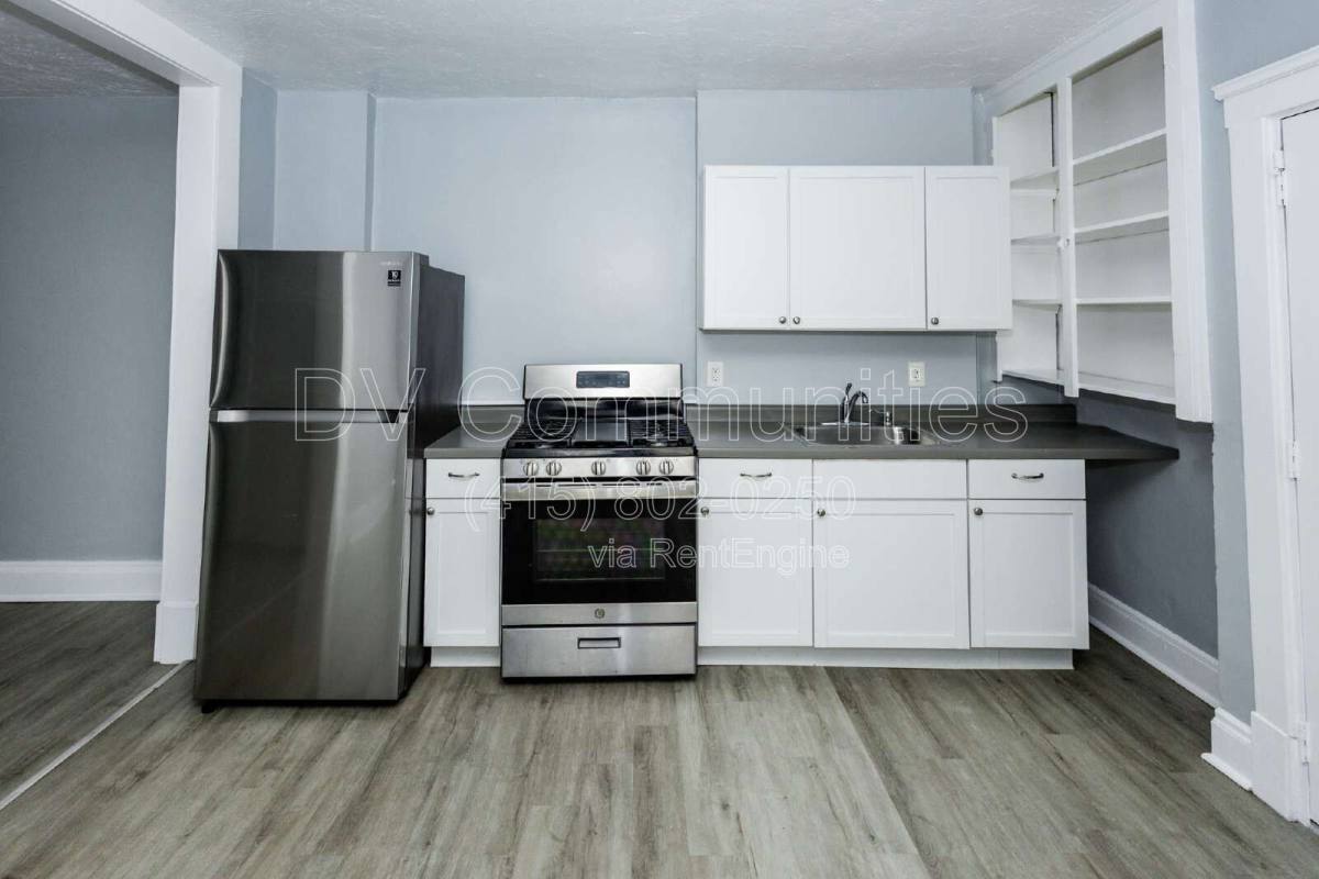Apartment for rent at 1609 Lakewood Ave #4, Lakewood, OH 44107