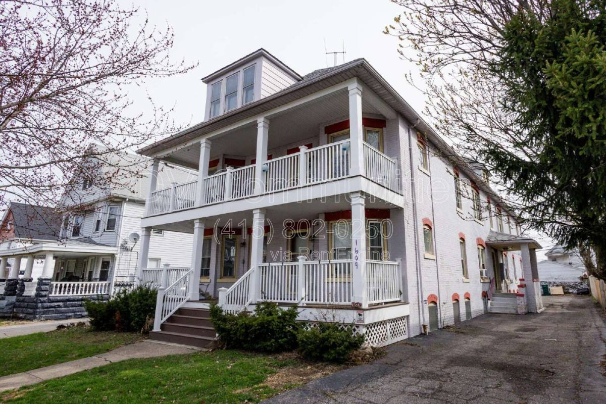 Apartment for rent at 1609 Lakewood Ave #4, Lakewood, OH 44107