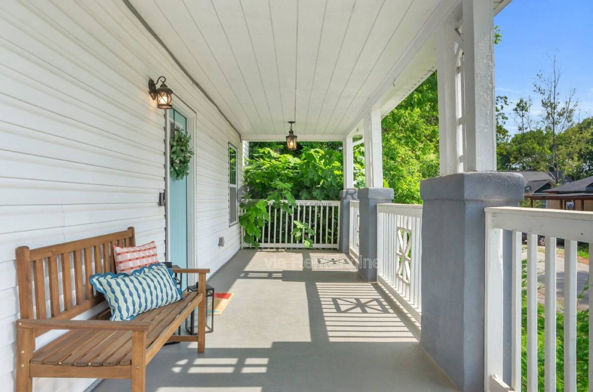 House for rent at 44 4th Ave, Greenville, SC 29611