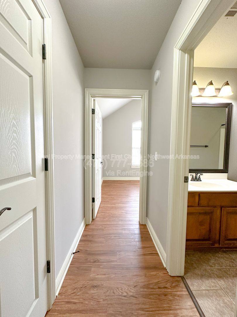 House for rent at 4093 W Song Bird Place, Fayetteville, AR 72704