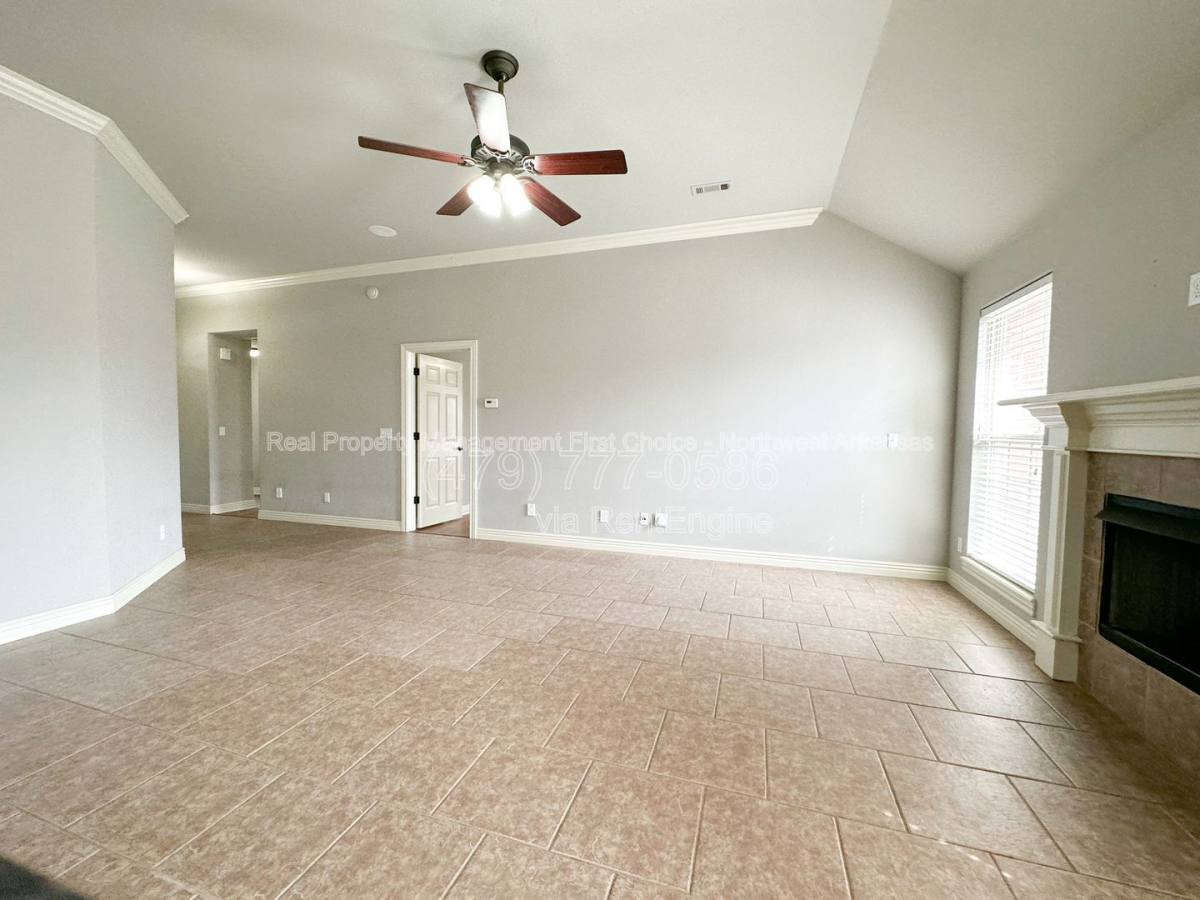 House for rent at 4093 W Song Bird Place, Fayetteville, AR 72704