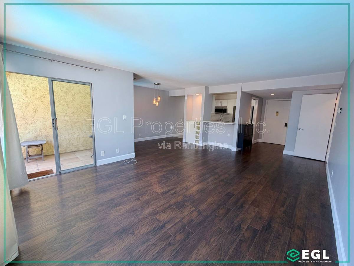 Apartment for rent at 6275 Canterbury Dr #204, Culver City, CA 90230