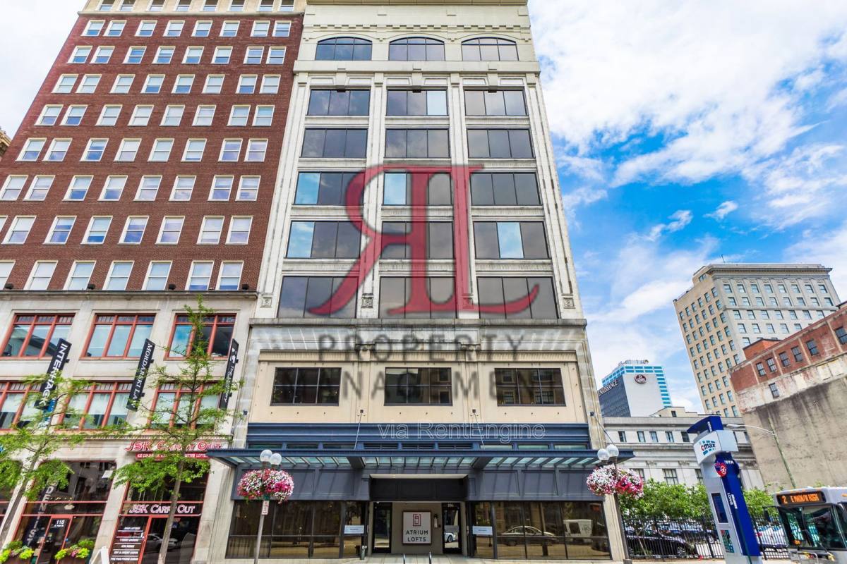 Apartment for rent at 106 N High St #101, Columbus, OH 43215
