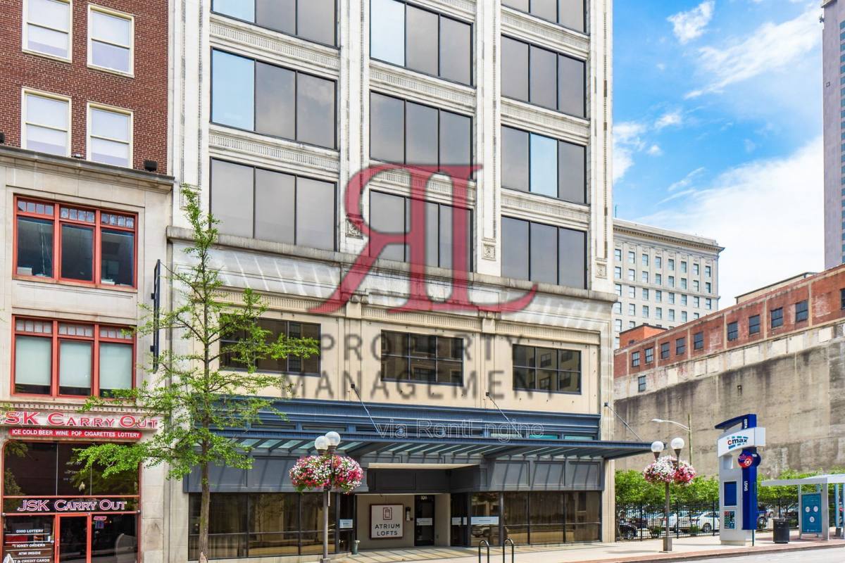 Apartment for rent at 106 N High St #101, Columbus, OH 43215