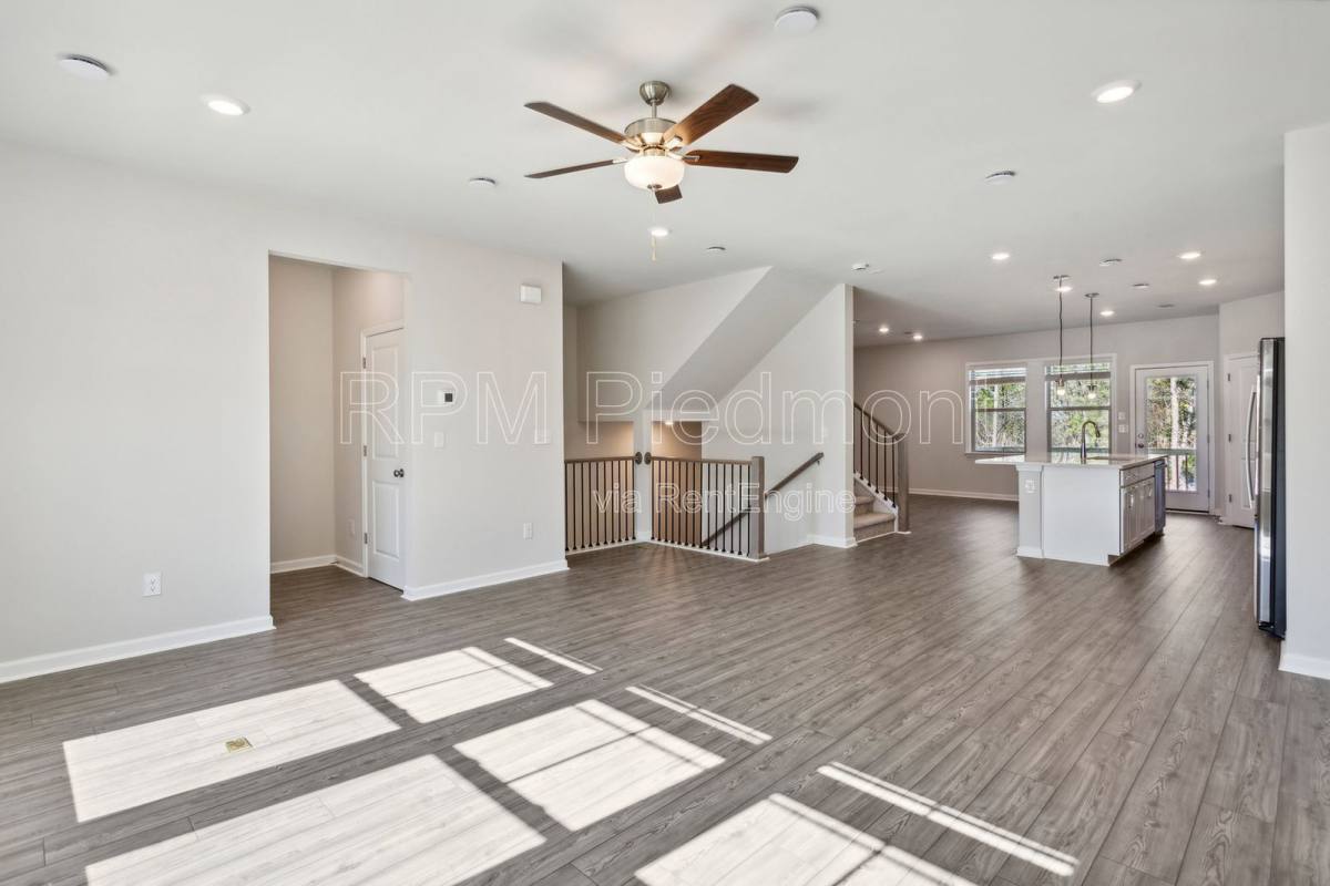 Townhouse for rent at 1604 Halbrook Place SW, Austell, GA 30106