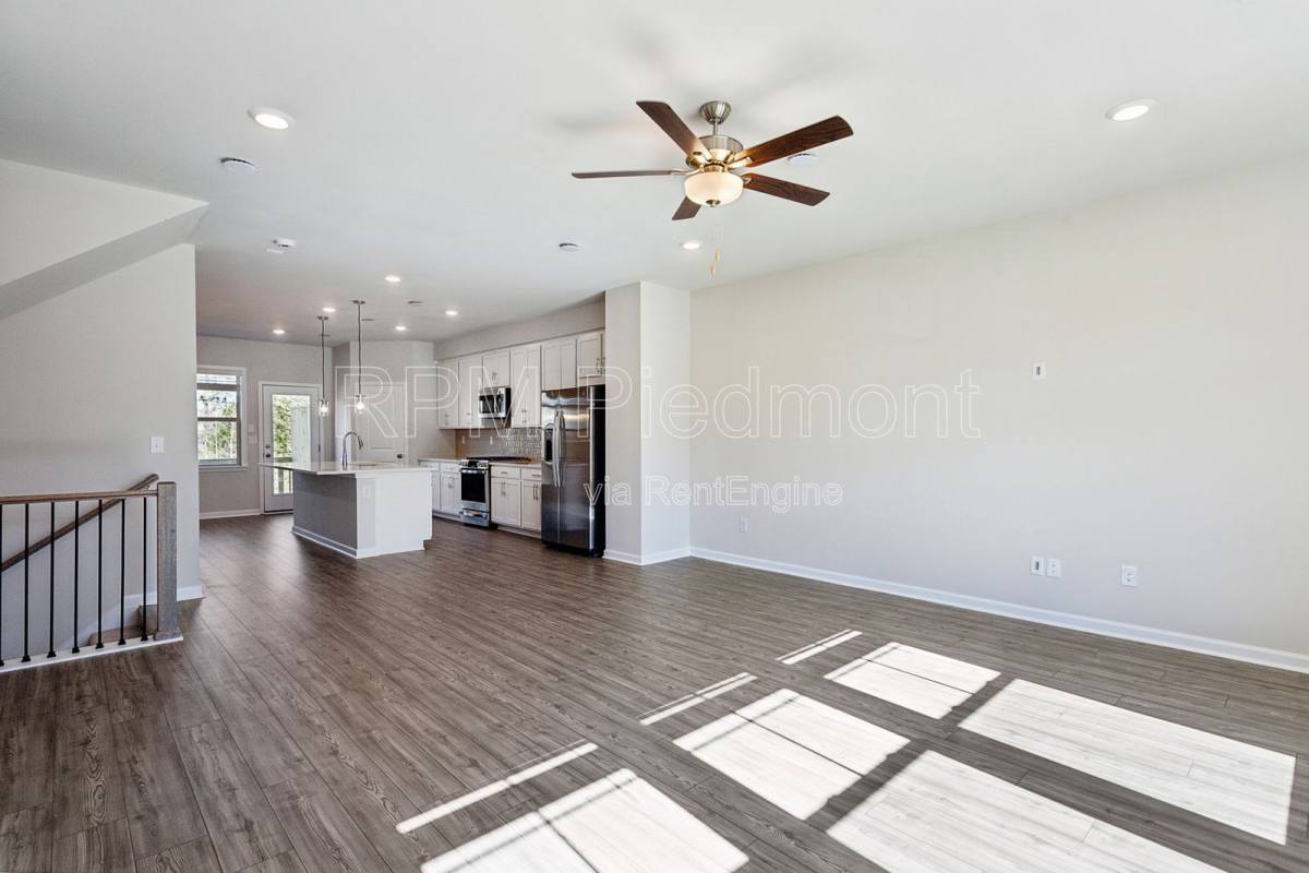 Townhouse for rent at 1604 Halbrook Place SW, Austell, GA 30106