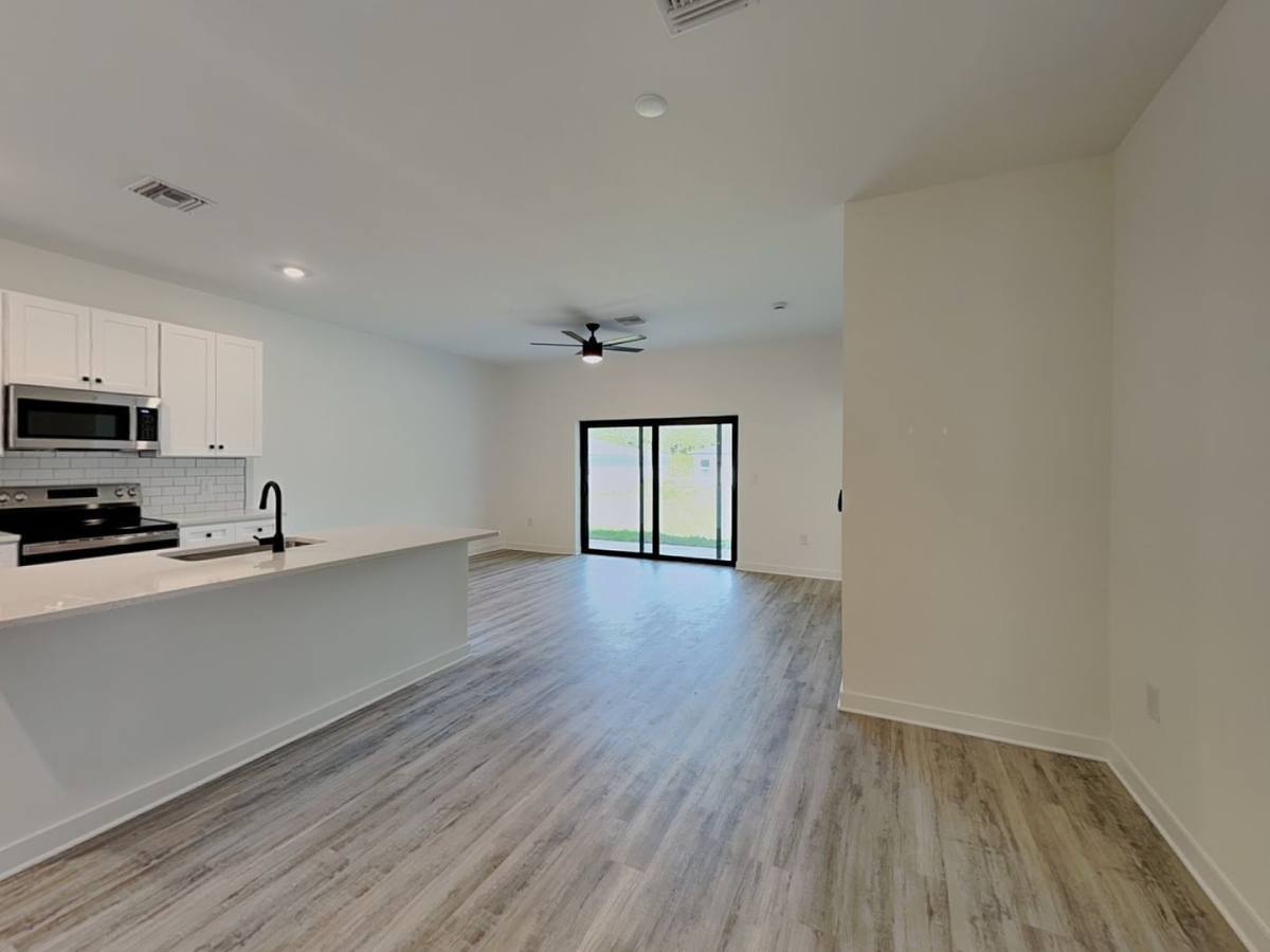 Apartment for rent at 1125 Highlands Rd, Punta Gorda, FL 33983