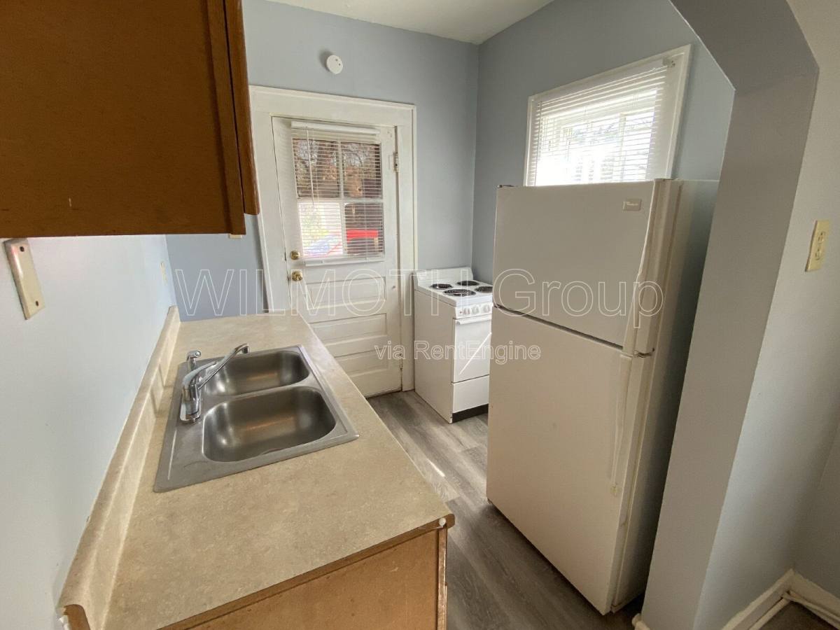 Apartment for rent at 1604 W 15th St #C, Anderson, IN 46016