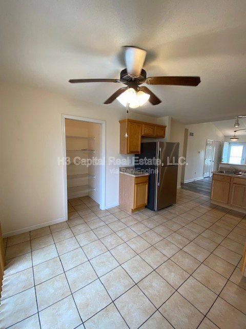 Apartment for rent at 55 Crimson Court #B, Highland, IL 62249