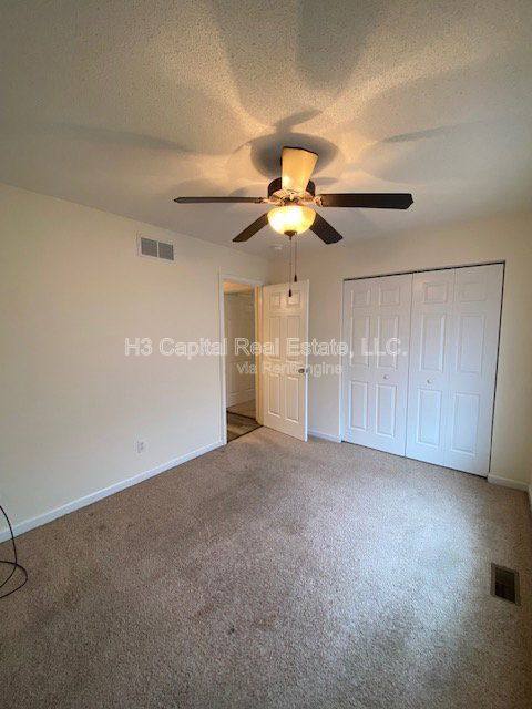 Apartment for rent at 55 Crimson Court #B, Highland, IL 62249