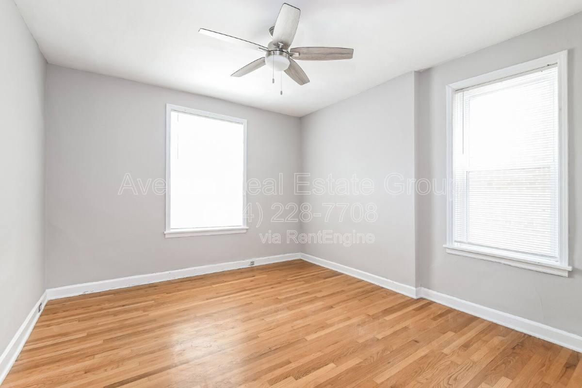 Apartment for rent at 6017 Kingsbury Ave #2F, Saint Louis, MO 63112