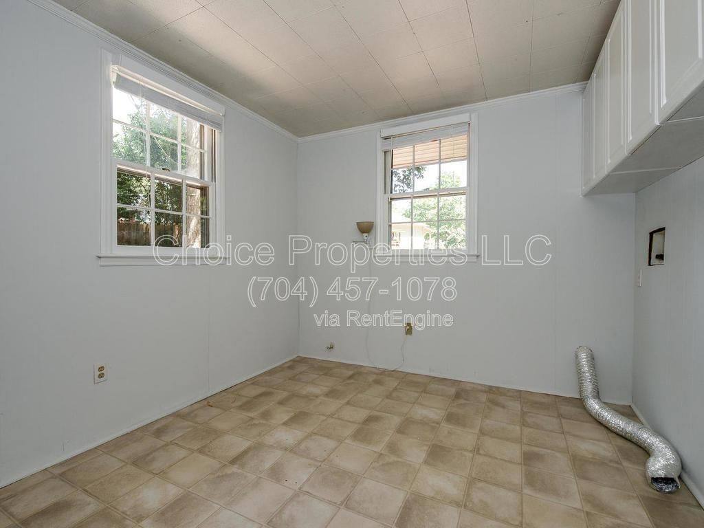 Apartment for rent at 4914 Horton Court #A, Charlotte, NC 28210
