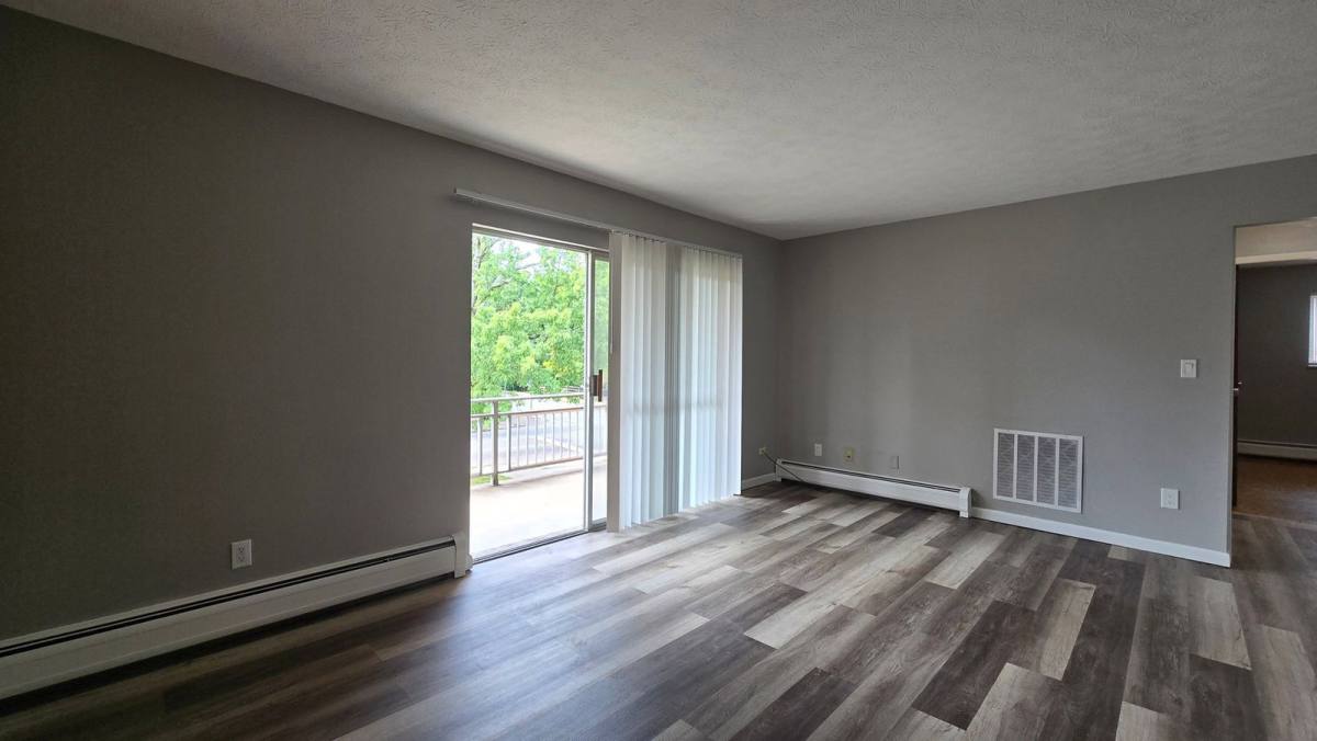 Apartment for rent at 5910 Belmont Ave #3, Cincinnati, OH 45224