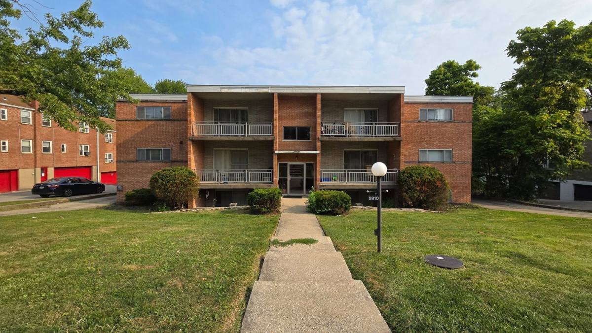 Apartment for rent at 5910 Belmont Ave #3, Cincinnati, OH 45224