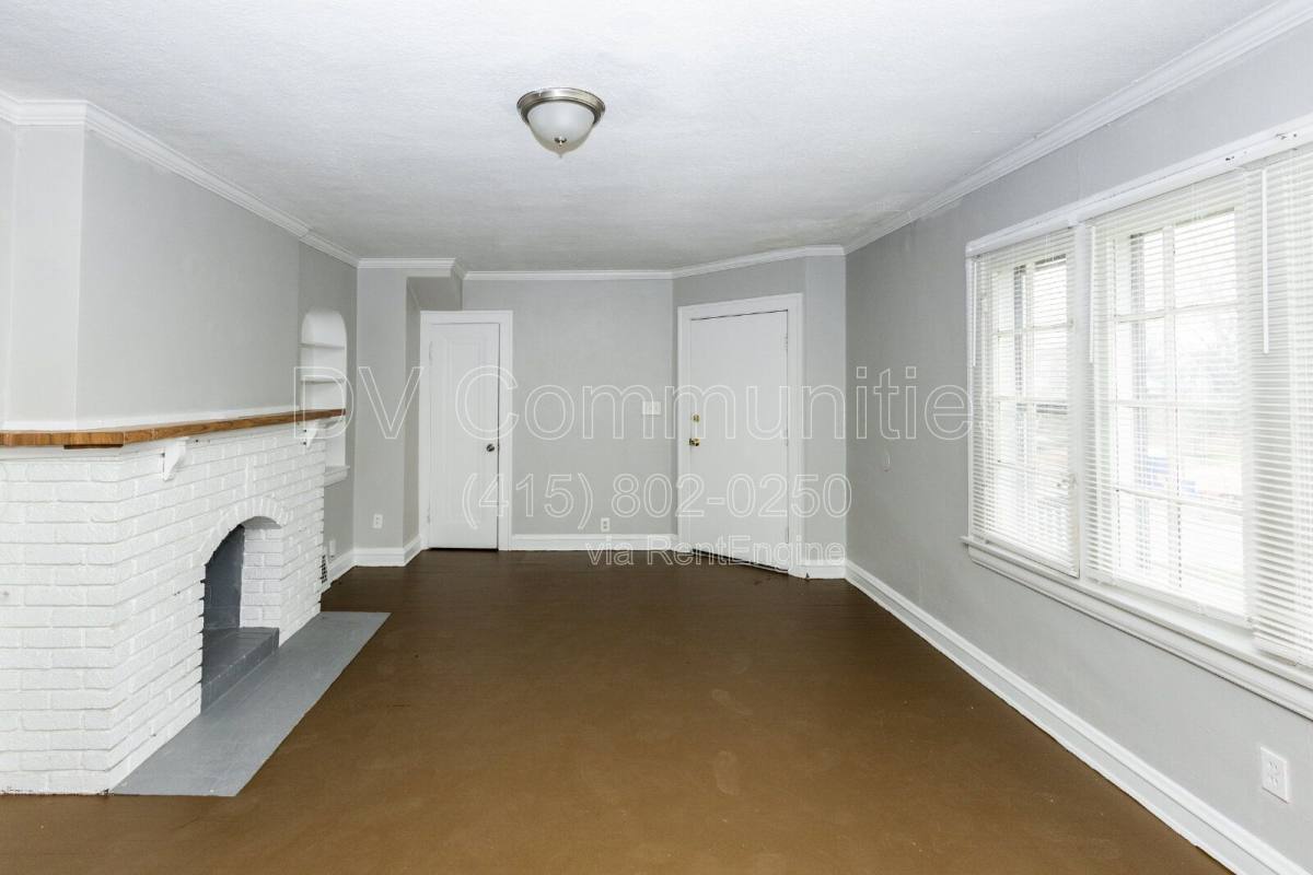 Apartment for rent at 3579 Riedham Rd #DOWN, Cleveland, OH 44120