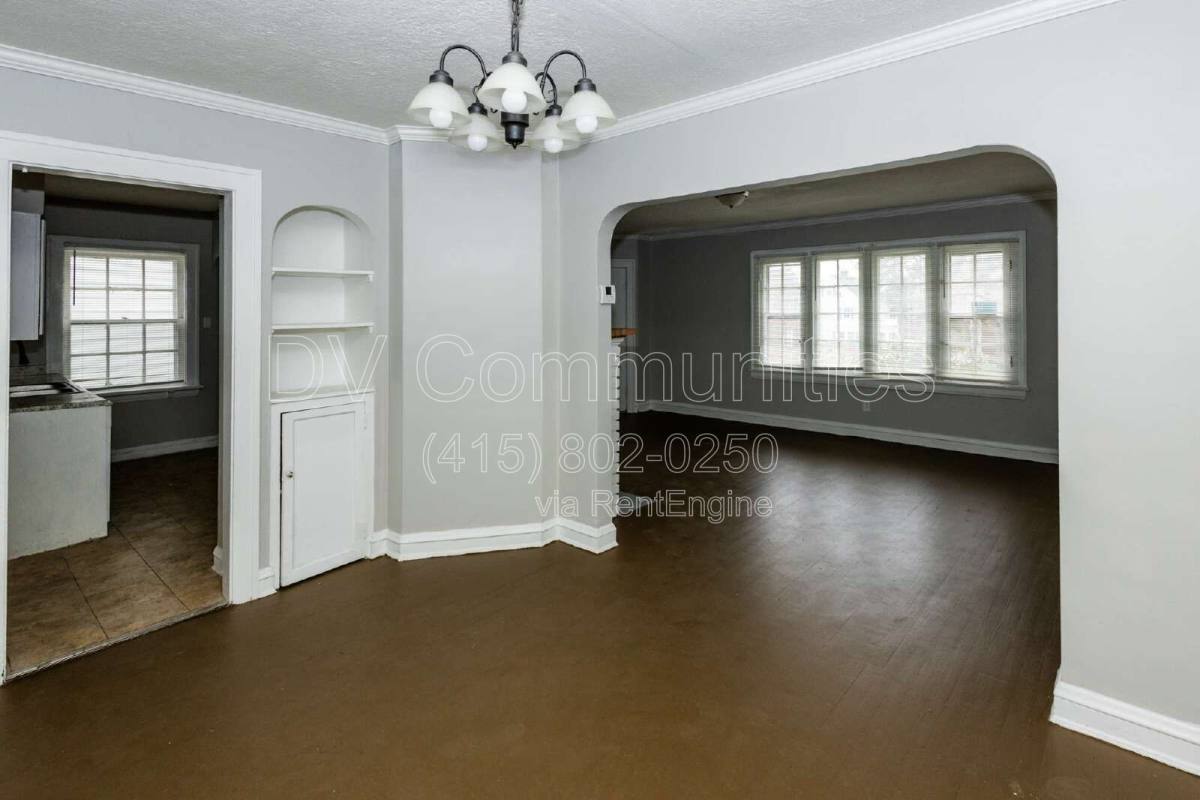 Apartment for rent at 3579 Riedham Rd #DOWN, Cleveland, OH 44120