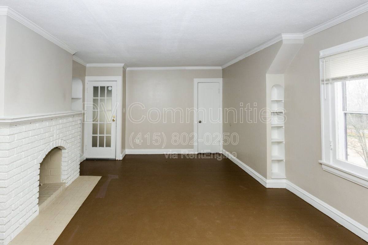 Apartment for rent at 3579 Riedham Rd #UP, Cleveland, OH 44120