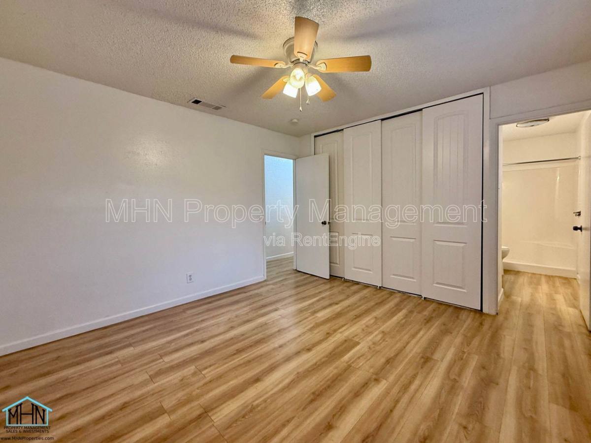 House for rent at 9607 Gold Hill Dr, San Antonio, TX 78245