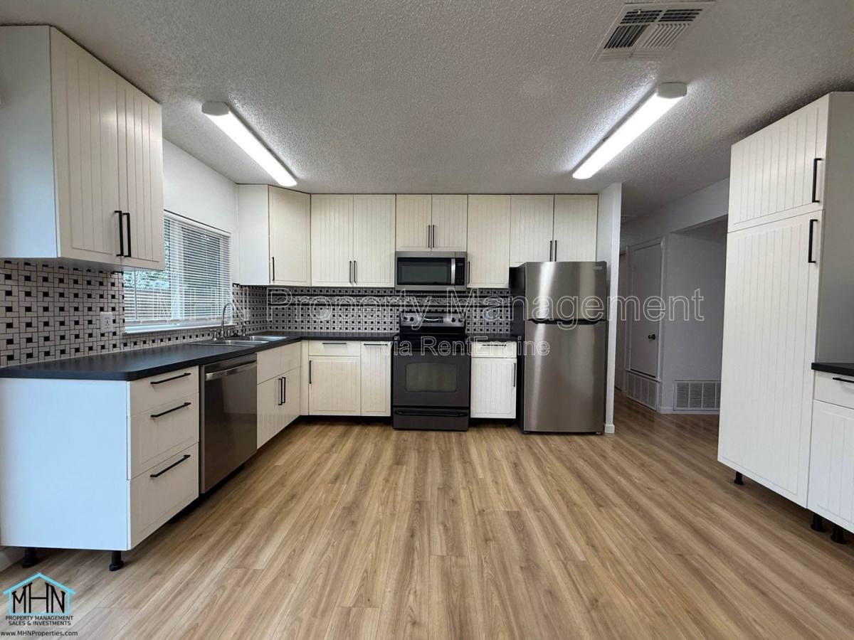 House for rent at 9607 Gold Hill Dr, San Antonio, TX 78245