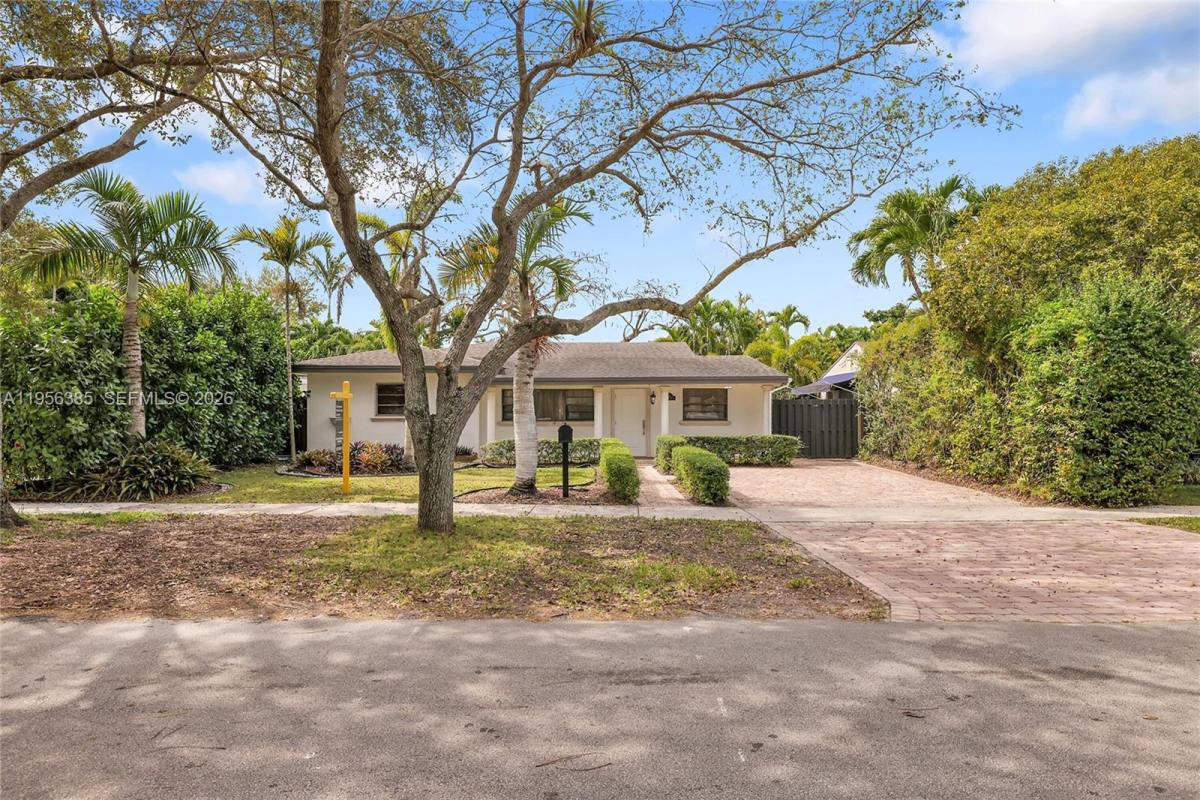 House for rent at 3614 SW 58th Ave, Miami, FL 33155