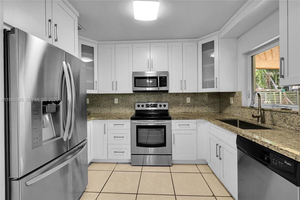 House for rent at 3614 SW 58th Ave, Miami, FL 33155