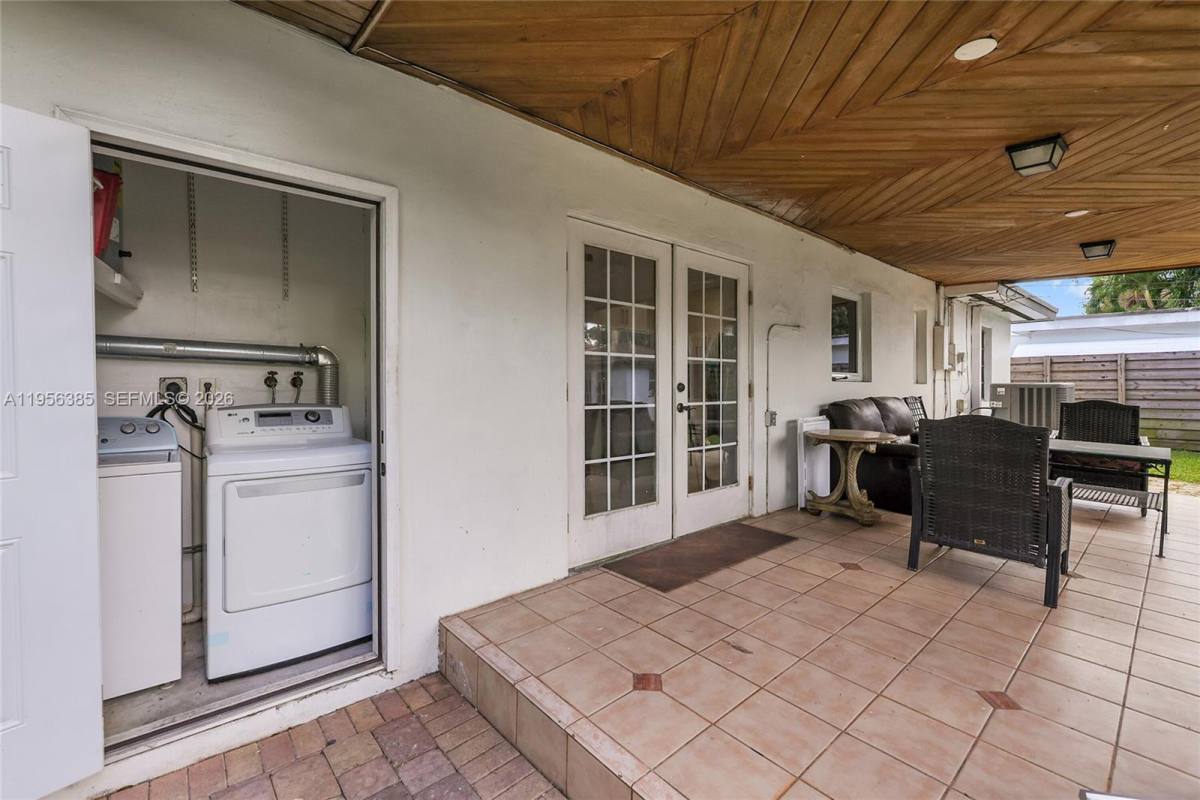 House for rent at 3614 SW 58th Ave, Miami, FL 33155