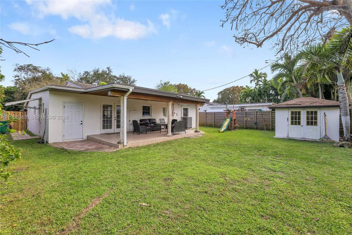 House for rent at 3614 SW 58th Ave, Miami, FL 33155