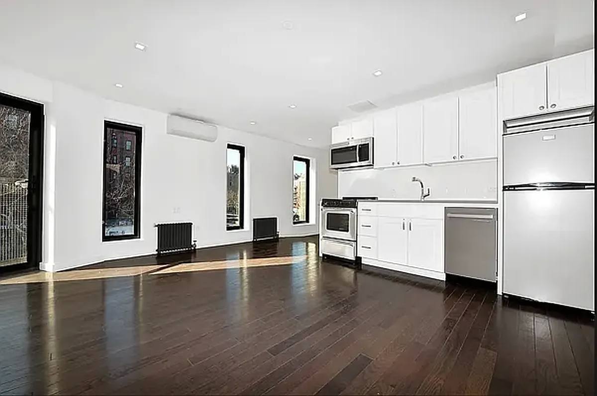 Apartment for rent at 175 E Houston St #4B, New York, NY 10002
