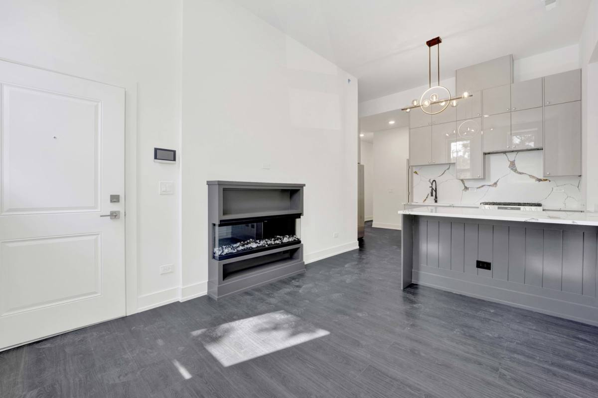 Apartment for rent at 1814 S Throop St #G, Chicago, IL 60608
