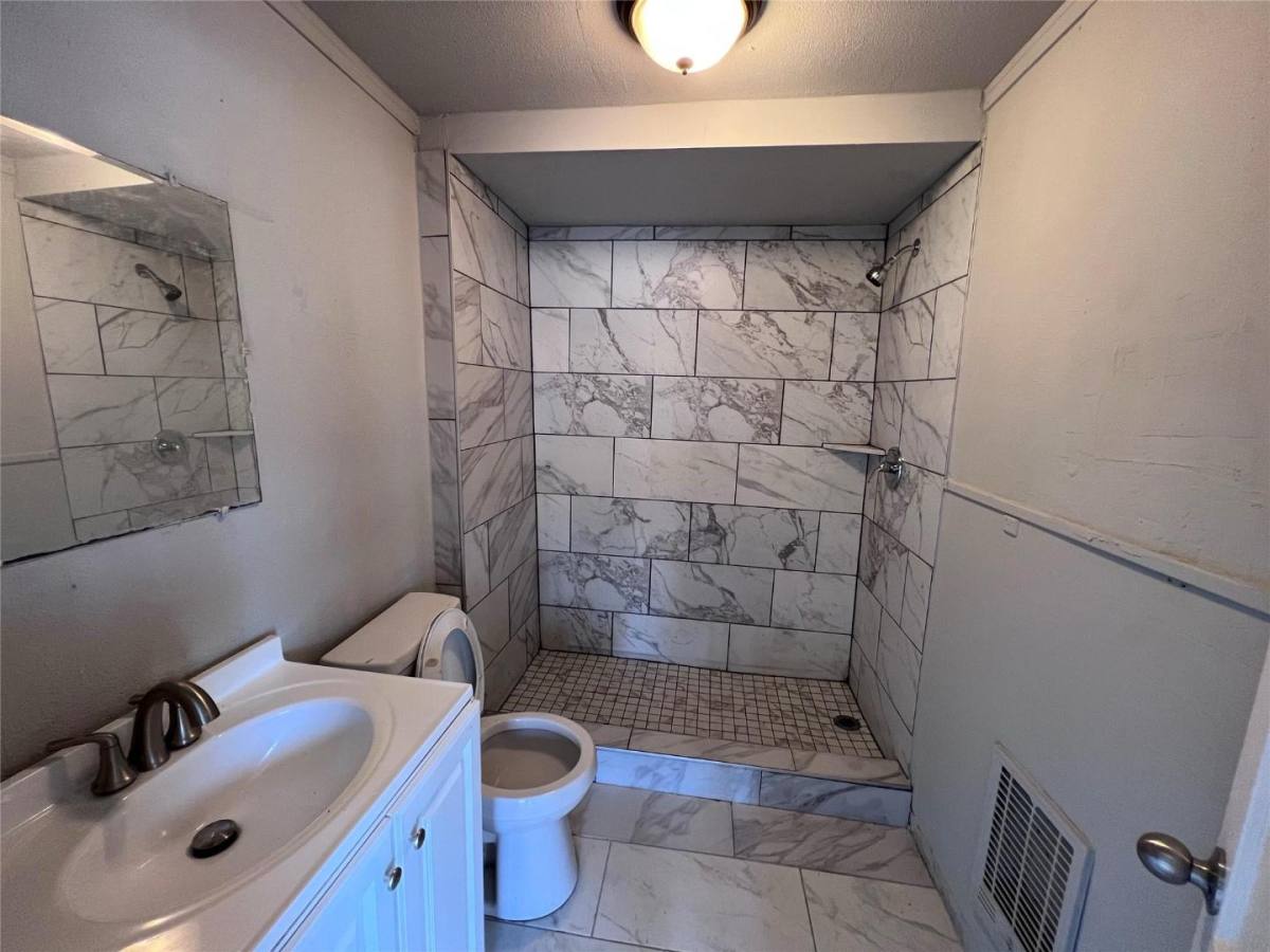 House for rent at 504 Lamar St #504, Sulphur Springs, TX 75482