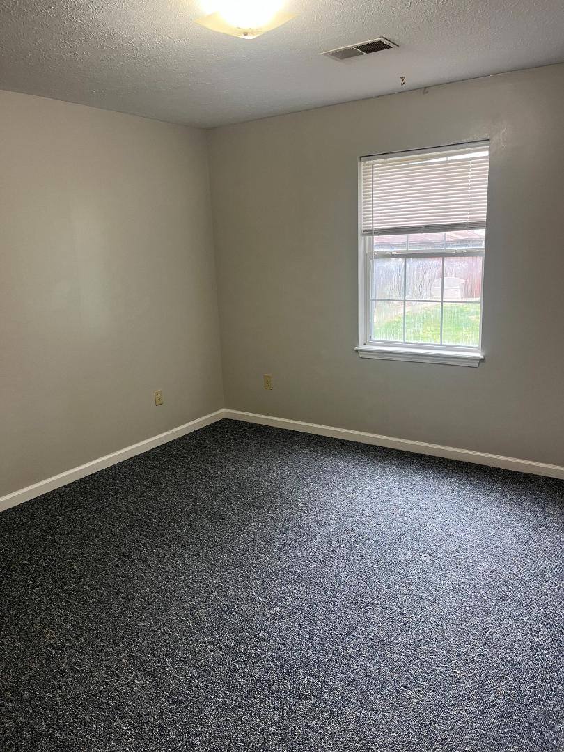 Apartment for rent at 199 S Brook St #1, Lebanon Junction, KY 40150