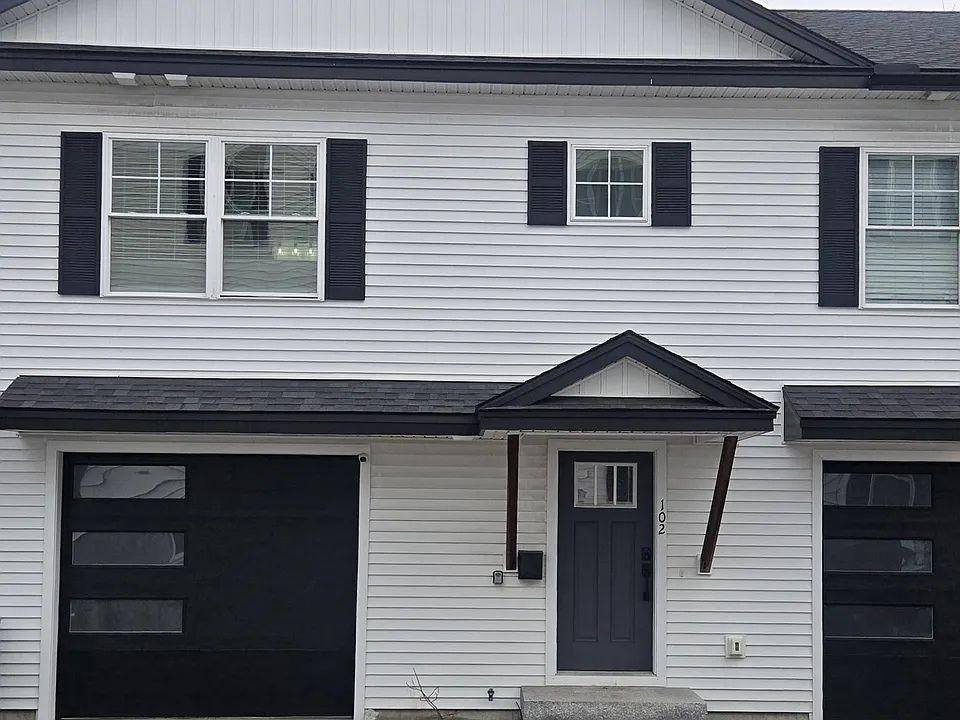 Townhouse for rent at 45 Hill St Biddeford #102, Biddeford, ME 04005