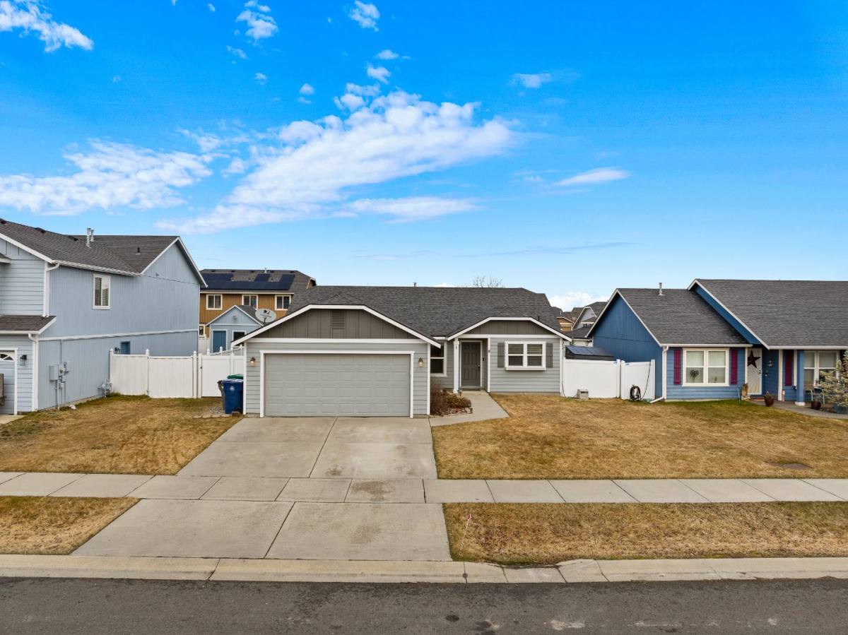 House for rent at 12530 W 2nd Ave, Airway Heights, WA 99001