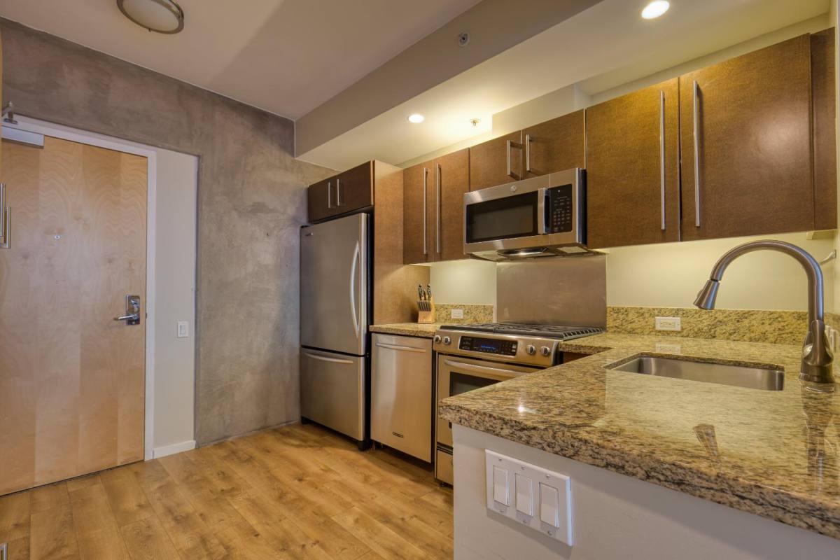 Condo for rent at 321 10th Ave #1003, San Diego, CA 92101