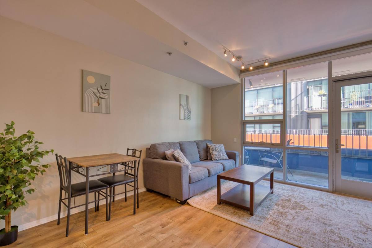 Condo for rent at 321 10th Ave #1003, San Diego, CA 92101
