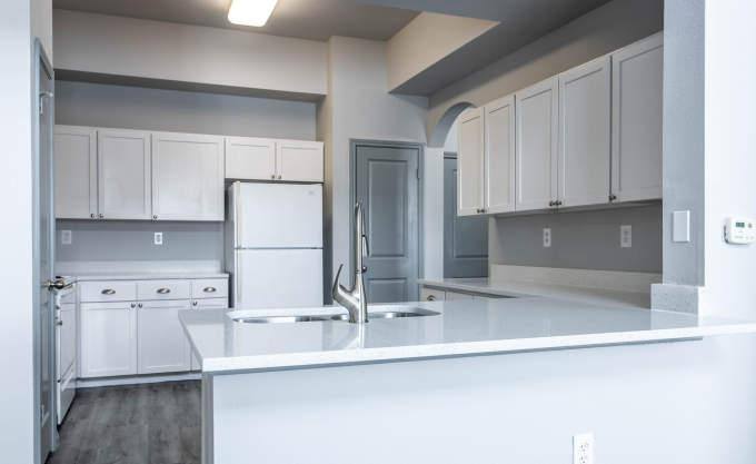 Apartment for rent at 4001 Fannin St, Houston, TX 77004
