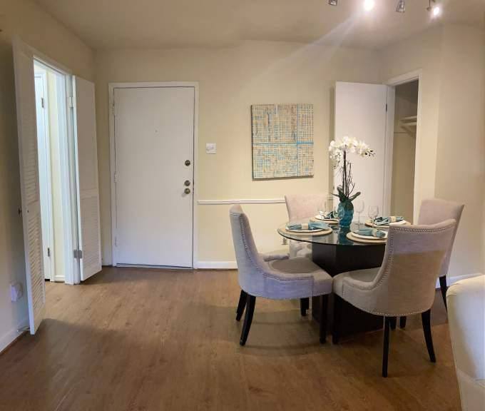 Apartment for rent at 2400 Yorktown, Houston, TX 77056