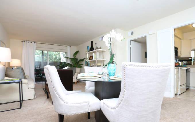 Apartment for rent at 2400 Yorktown, Houston, TX 77056