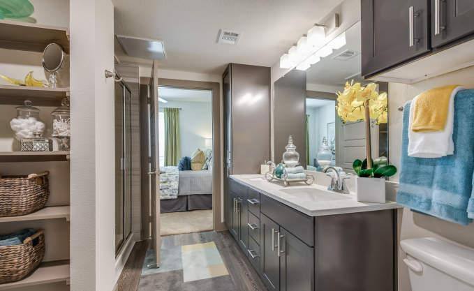 Apartment for rent at 300 Enclave Dr, Conroe, TX 77384