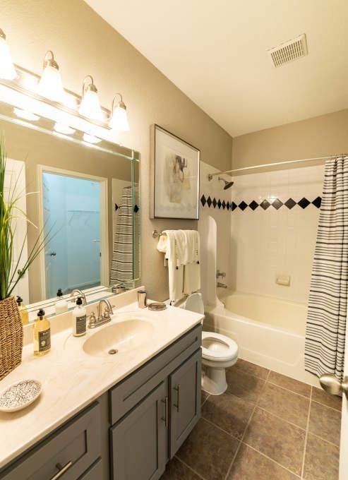 Apartment for rent at 11011 Pleasant Colony Dr, Houston, TX 77065