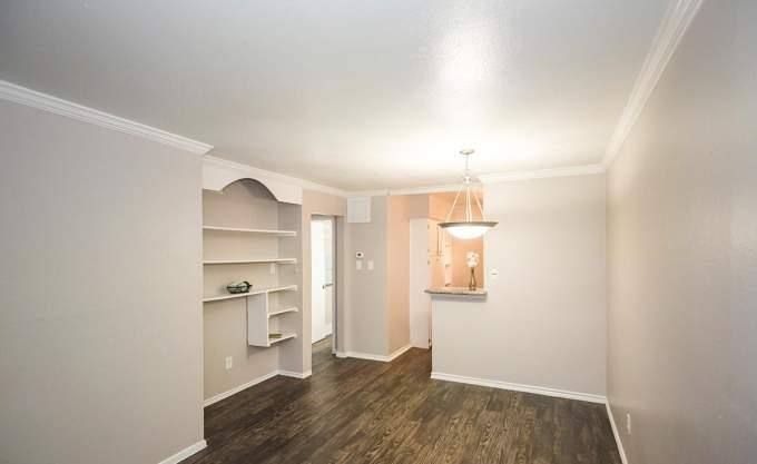 Apartment for rent at 915 Silber Rd, Houston, TX 77024
