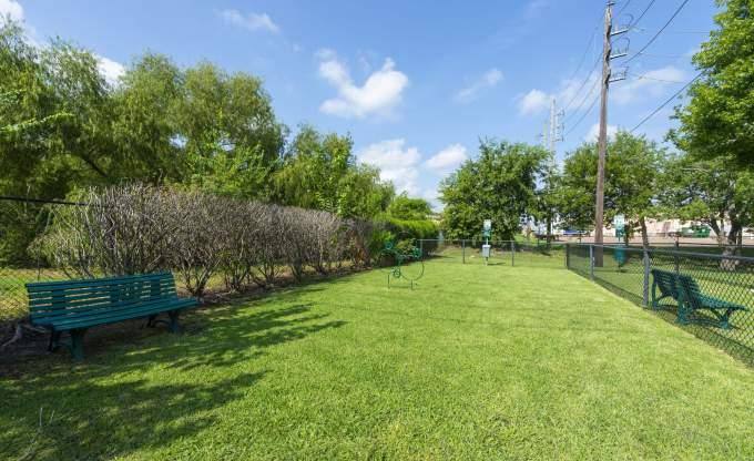 Apartment for rent at 12430 Oxford Park Dr, Houston, TX 77082
