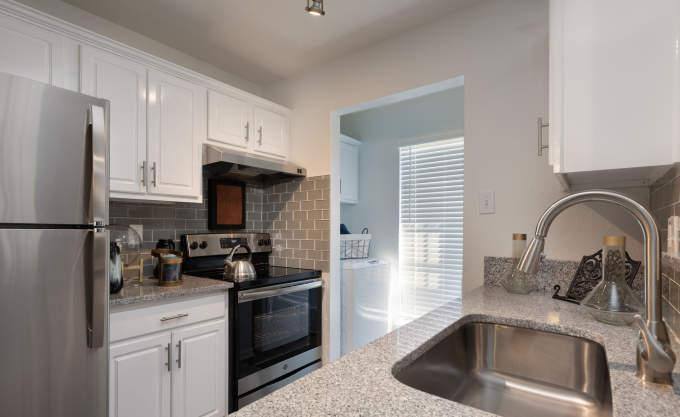Apartment for rent at 450 El Dorado Blvd, Webster, TX 77598