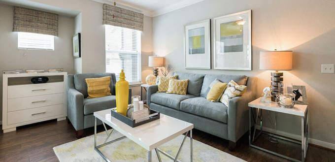 Apartment for rent at 2500 Old Farm Rd, Houston, TX 77063