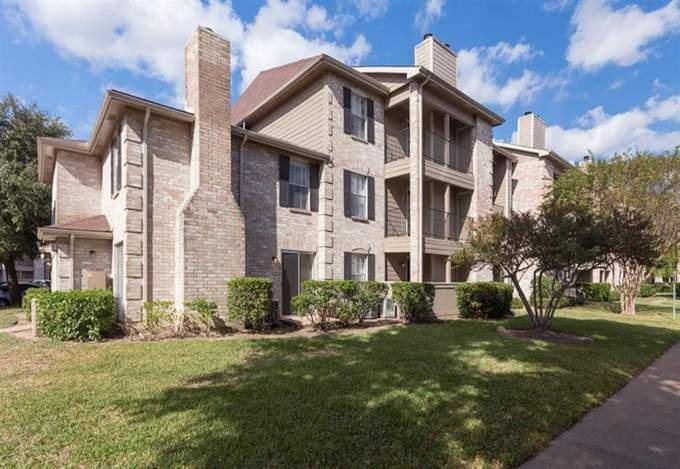 Apartment for rent at 22022 Cimarron Parkway, Katy, TX 77450