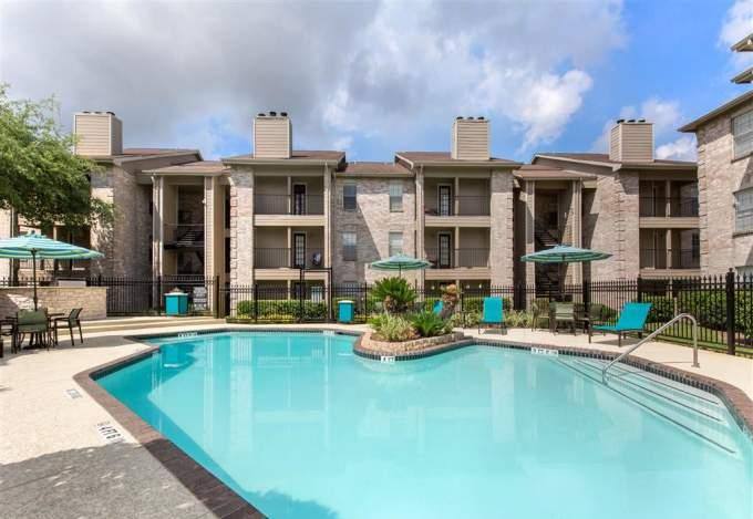 Apartment for rent at 22022 Cimarron Parkway, Katy, TX 77450