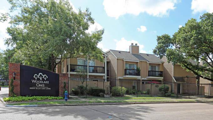 Apartment for rent at 9550 Ella Lee Lane, Houston, TX 77063