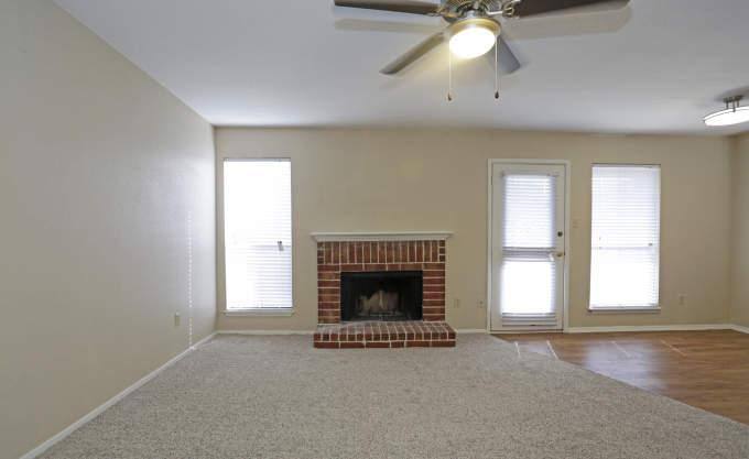 Apartment for rent at 1000 Hicks St, Tomball, TX 77375