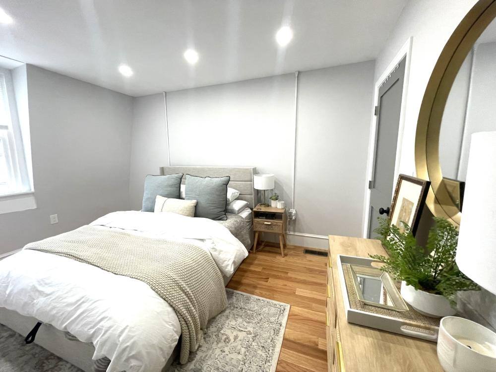 Apartment for rent at 531 E 5th #1, South Boston, MA 02127